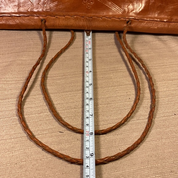 Handmade all leather vintage shoulder tote - Picture 10 of 13